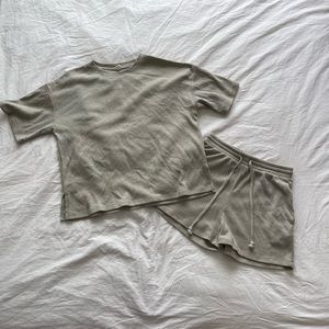 Roolee Two Piece Set